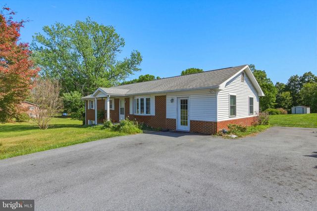 380 E RESERVOIR RD, Woodstock, VA 22664