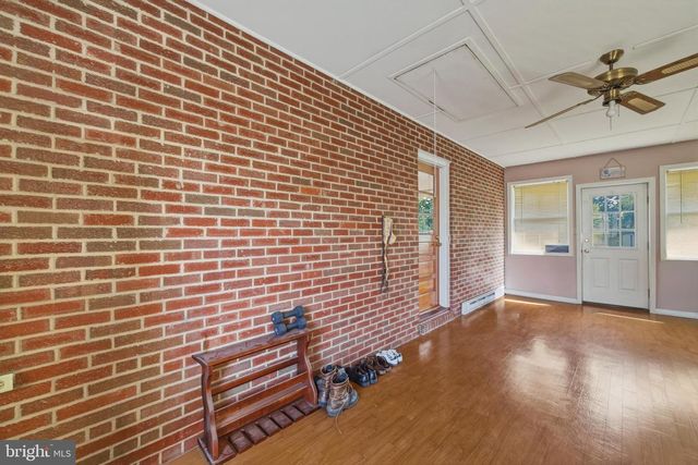 380 E RESERVOIR RD, Woodstock, VA 22664
