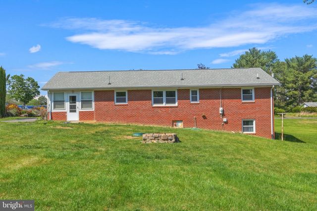 380 E RESERVOIR RD, Woodstock, VA 22664