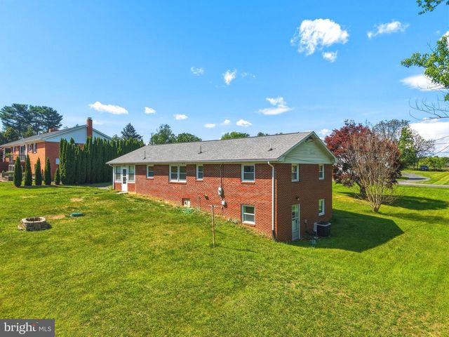 380 E RESERVOIR RD, Woodstock, VA 22664