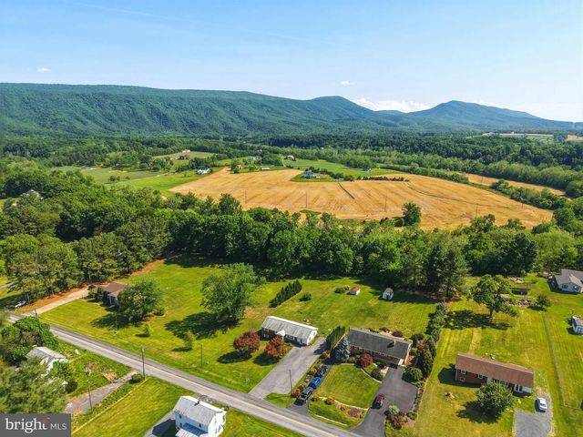 380 E RESERVOIR RD, Woodstock, VA 22664