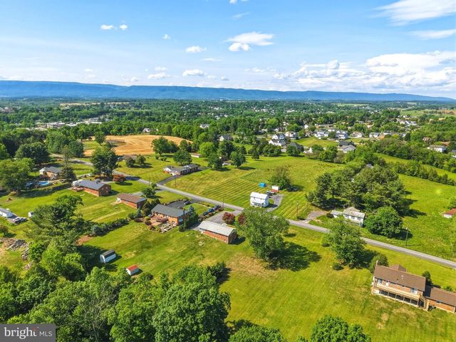 380 E RESERVOIR RD, Woodstock, VA 22664
