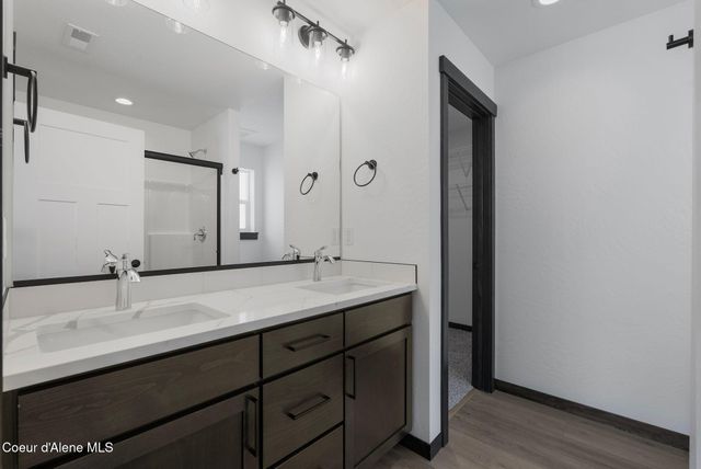 2238 Maverick Ct, Sandpoint, ID 83864