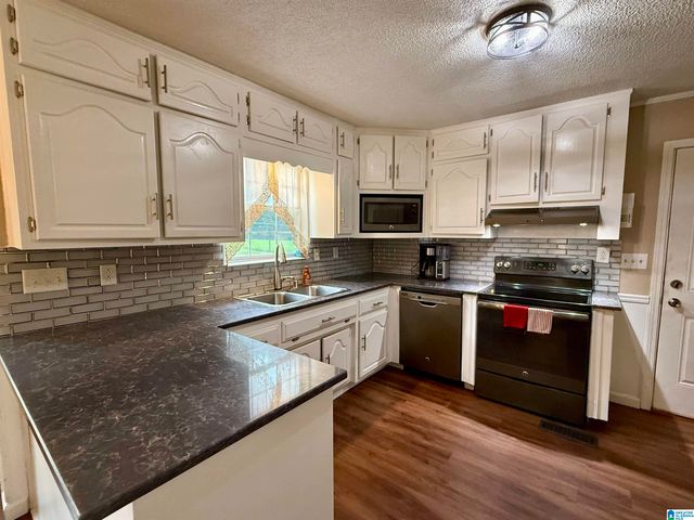 7922 ED JONES ROAD, Gardendale, AL 35071