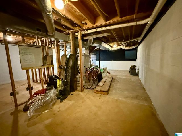 7922 ED JONES ROAD, Gardendale, AL 35071
