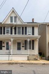 113 E NORTH STREET, Waynesboro, PA 17268