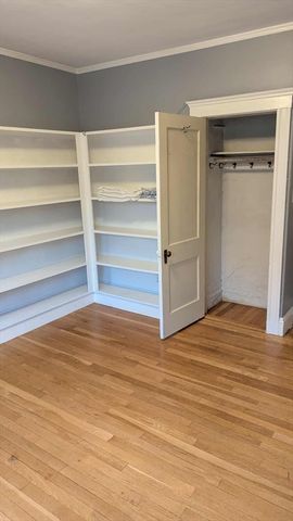 187 Winthrop Rd 3, Brookline, MA 02445