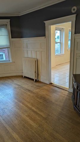 187 Winthrop Rd 3, Brookline, MA 02445