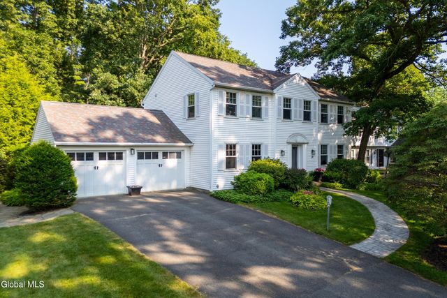 24 Placid Lane, Bethlehem, NY 12077
