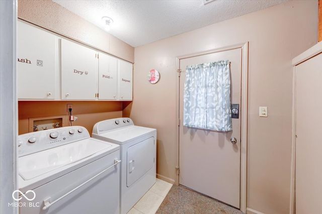 926 Ardsley Drive, Indianapolis, IN 46234