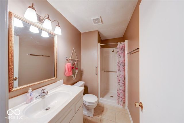 926 Ardsley Drive, Indianapolis, IN 46234