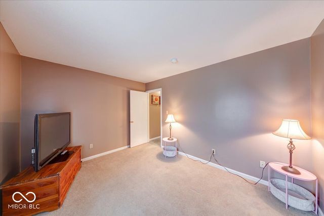 926 Ardsley Drive, Indianapolis, IN 46234