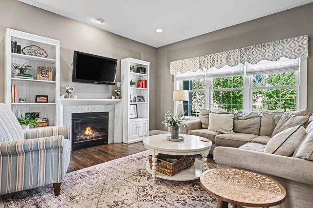 6021 Racine Drive, Stevensville, MI 49127