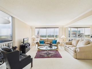 5001 Woodway Drive 1104, Houston, TX 77056