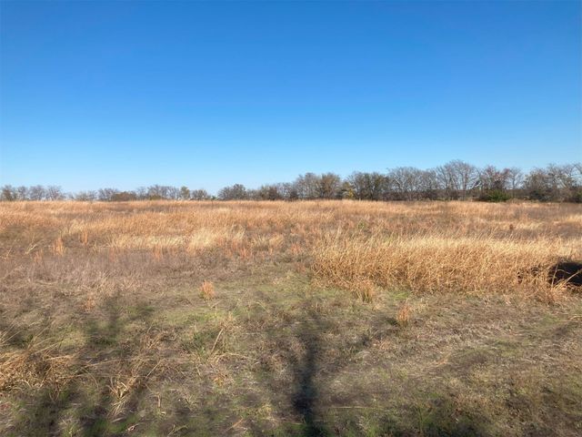 2590 Sears Road, Bells, TX 75414
