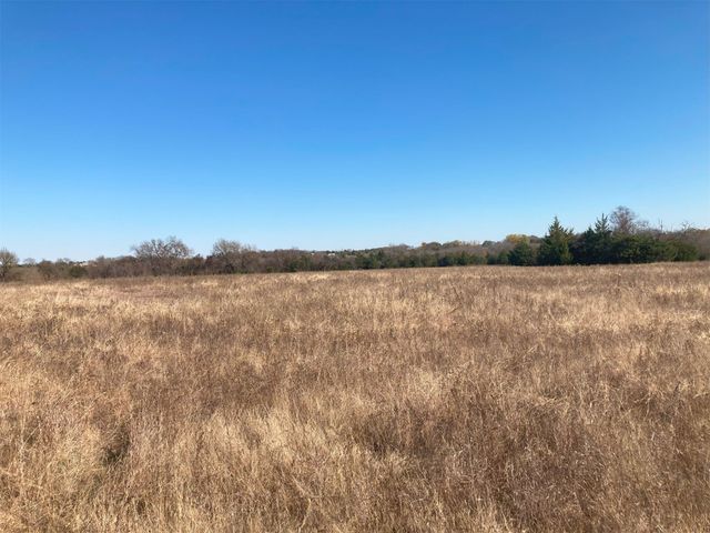2590 Sears Road, Bells, TX 75414