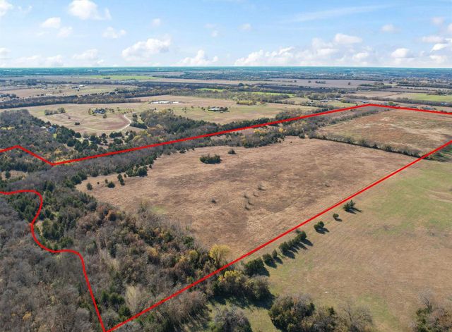 2590 Sears Road, Bells, TX 75414