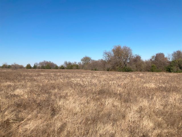 2590 Sears Road, Bells, TX 75414