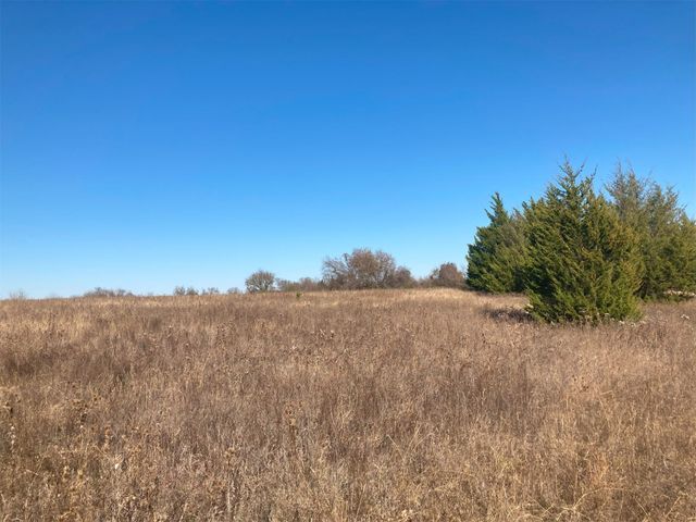 2590 Sears Road, Bells, TX 75414