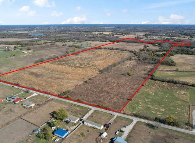 2590 Sears Road, Bells, TX 75414