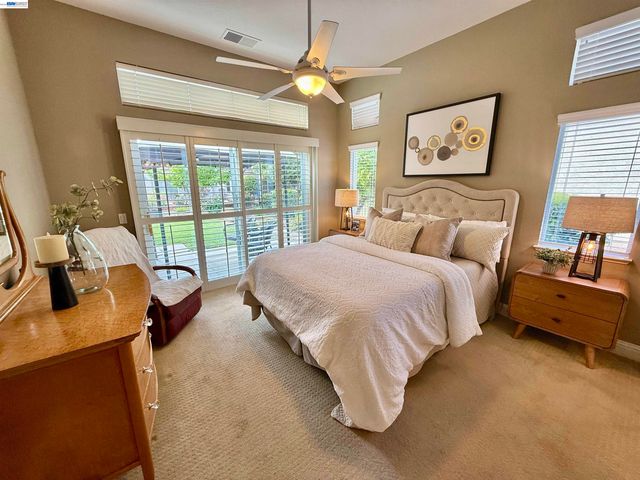 30 Gala Ln, Brentwood, CA 94513