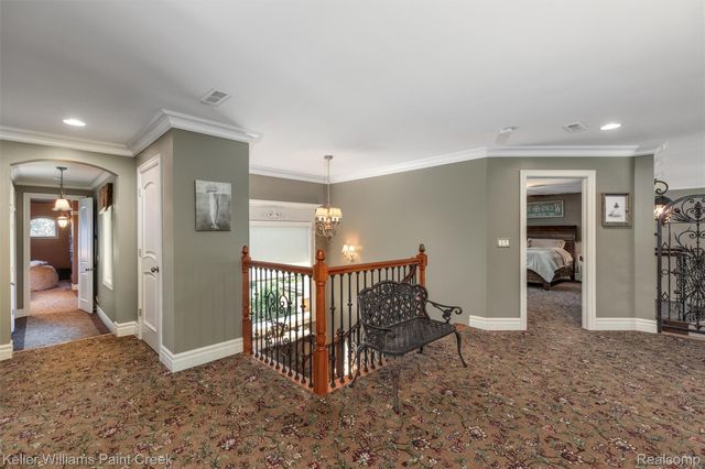 22220 E River Road, Grosse Ile Township, MI 48138