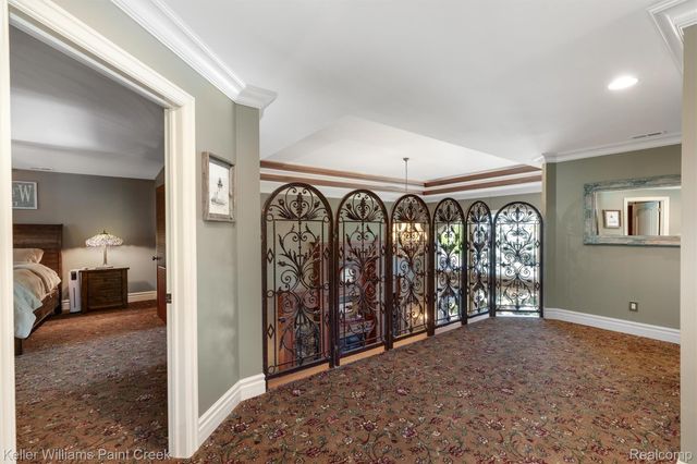 22220 E River Road, Grosse Ile Township, MI 48138