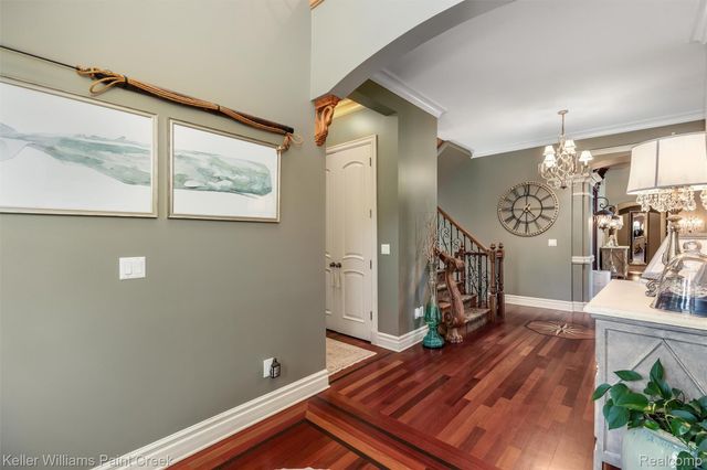 22220 E River Road, Grosse Ile Township, MI 48138