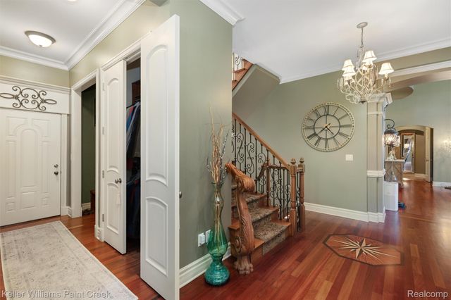 22220 E River Road, Grosse Ile Township, MI 48138