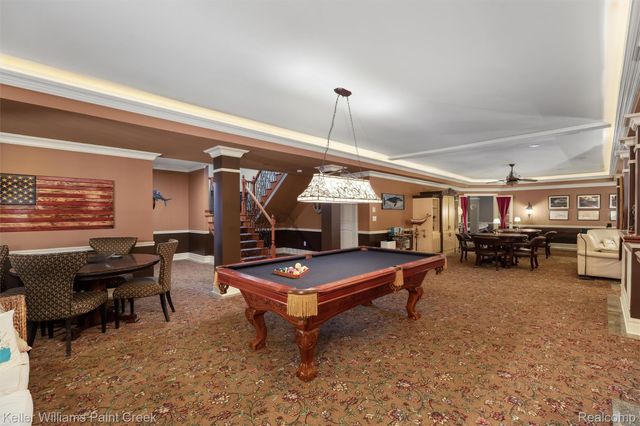 22220 E River Road, Grosse Ile Township, MI 48138