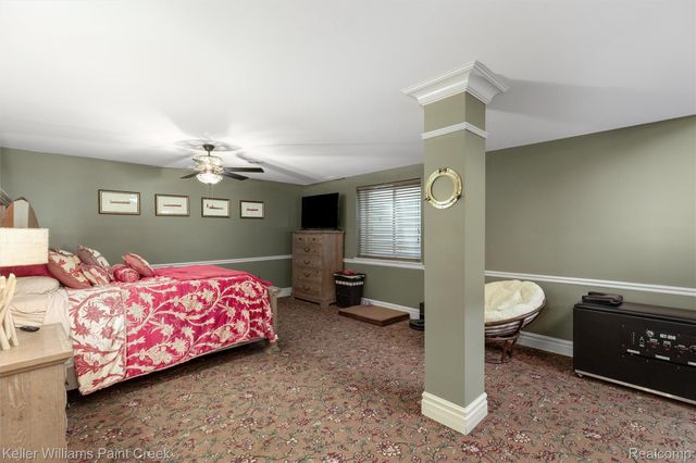 22220 E River Road, Grosse Ile Township, MI 48138