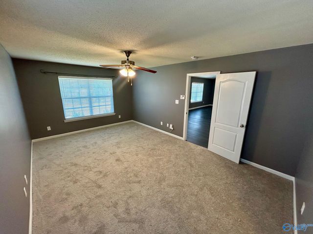 210 Shadow Cove Drive SW, Huntsville, AL 35824