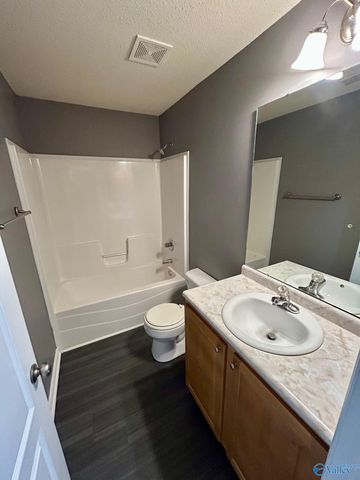 210 Shadow Cove Drive SW, Huntsville, AL 35824