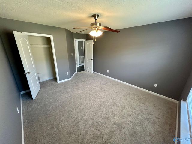 210 Shadow Cove Drive SW, Huntsville, AL 35824
