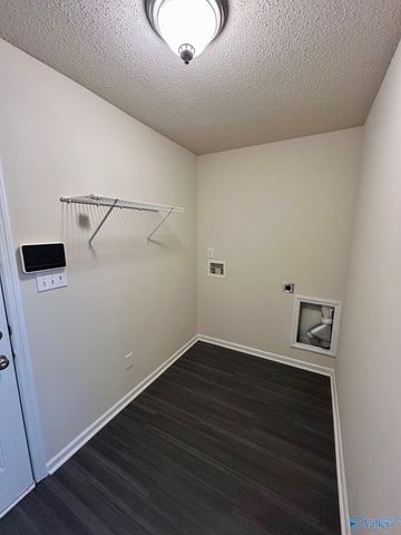 210 Shadow Cove Drive SW, Huntsville, AL 35824