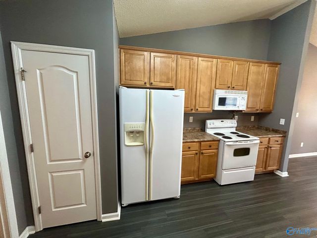 210 Shadow Cove Drive SW, Huntsville, AL 35824