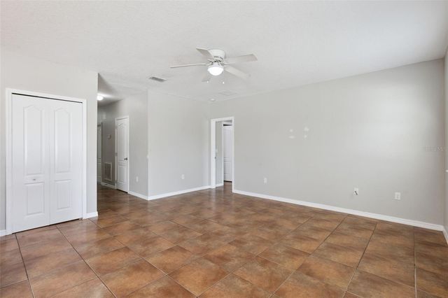 1038 SUFFRAGETTE CIRCLE, Haines City, FL 33844