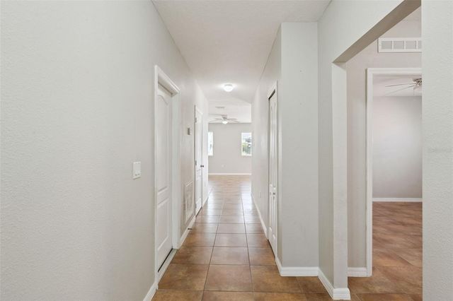 1038 SUFFRAGETTE CIRCLE, Haines City, FL 33844