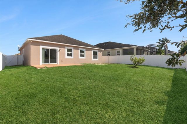 1038 SUFFRAGETTE CIRCLE, Haines City, FL 33844