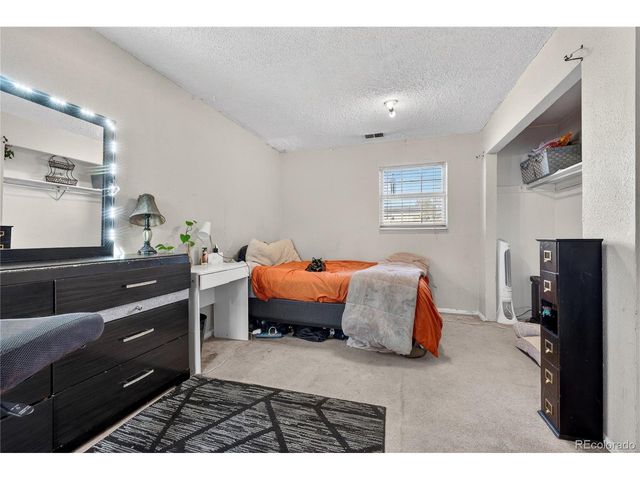 4581 Fullerton Ct, Denver, CO 80239