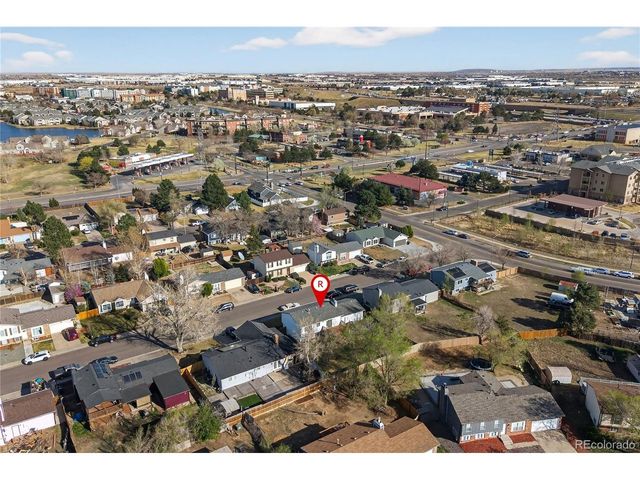 4581 Fullerton Ct, Denver, CO 80239