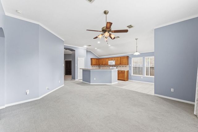 18815 Cluster Oaks Drive, Magnolia, TX 77355