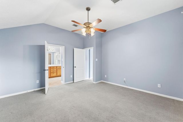 18815 Cluster Oaks Drive, Magnolia, TX 77355