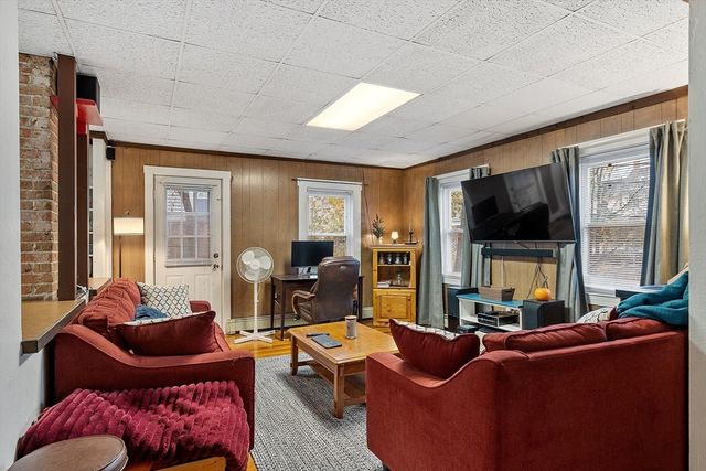 51 Crescent Street, Wakefield, MA 01880