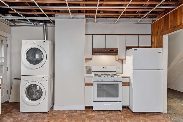 51 Crescent Street, Wakefield, MA 01880