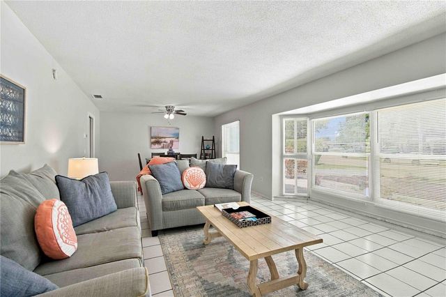 7815 18TH AVENUE NW, Bradenton, FL 34209