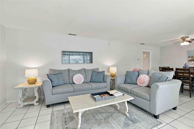 7815 18TH AVENUE NW, Bradenton, FL 34209