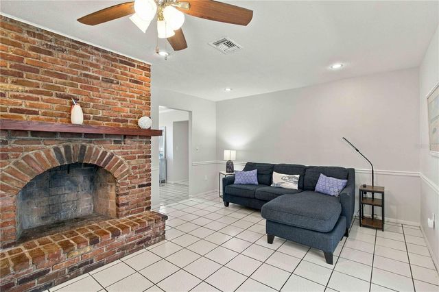 7815 18TH AVENUE NW, Bradenton, FL 34209
