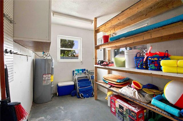 7815 18TH AVENUE NW, Bradenton, FL 34209