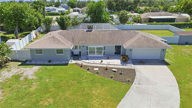 7815 18TH AVENUE NW, Bradenton, FL 34209